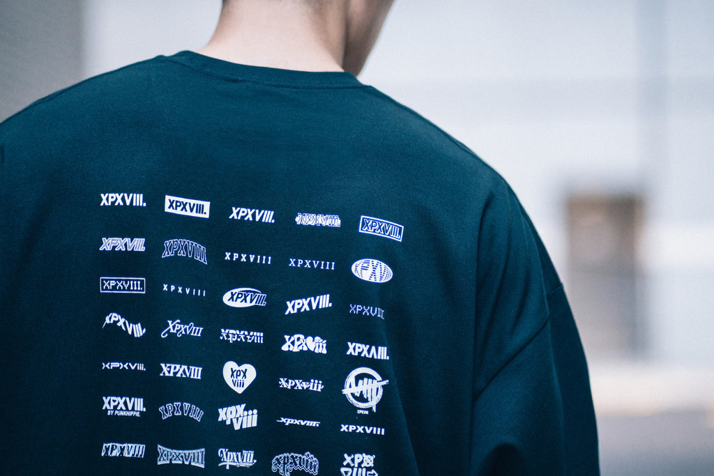 XPX LOGO PARADE BLACK CREW NECK TEE