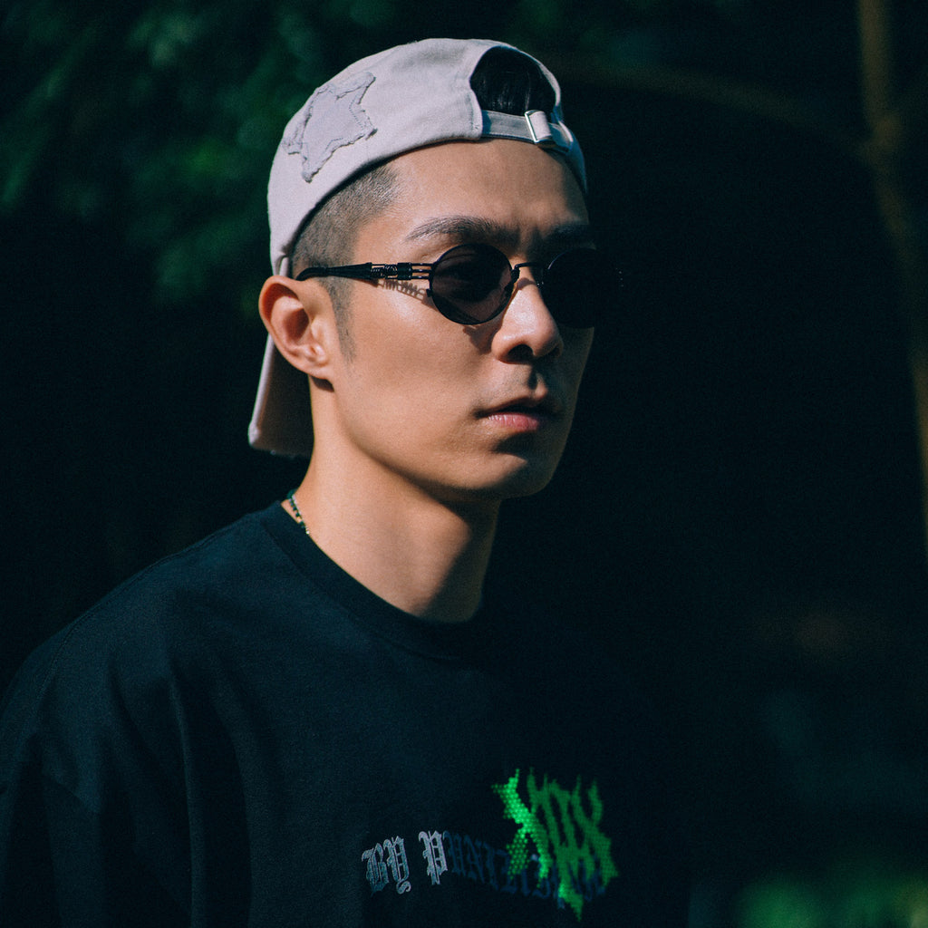 XPX LAMINATED XPX GRAPHICS BLACK CREW NECK TEE