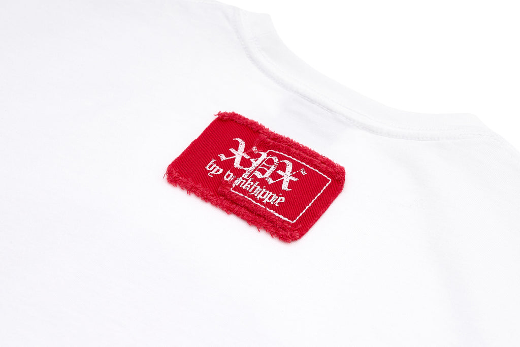 XPX EMBROIDERY VINTAGE UNIVERSITY CREW NECK TEE IN WHITE