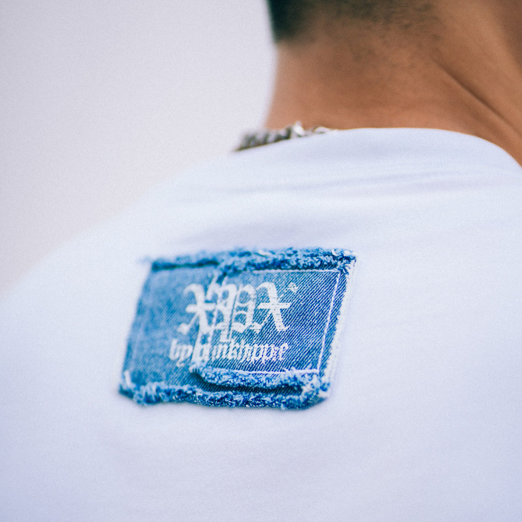 XPX DENIM EMBROIDERY PRINT WHITE CREW NECK TEE