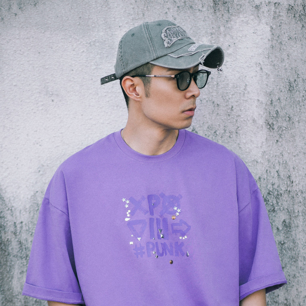 XPX XPXVIII HAND WRITE LOGO WITH METAL SEQUINS PURPLE CREW NECK TEE