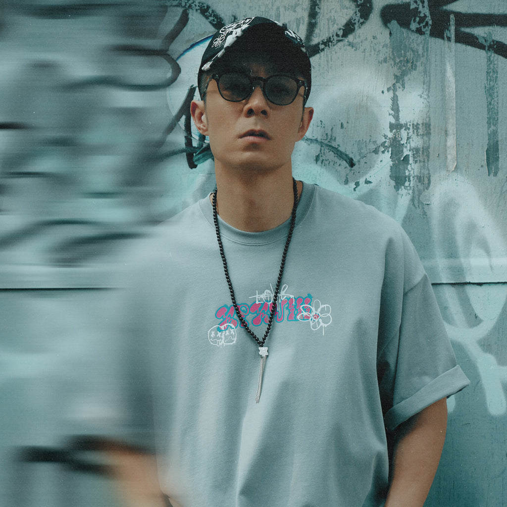 XPX XPXVIII WITH GRAFFITI STYLE SMILE FACES GREY CREW NECK TEE