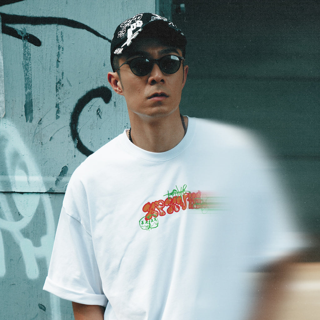 XPX XPXVIII WITH GRAFFITI STYLE SMILE FACES WHITE CREW NECK TEE