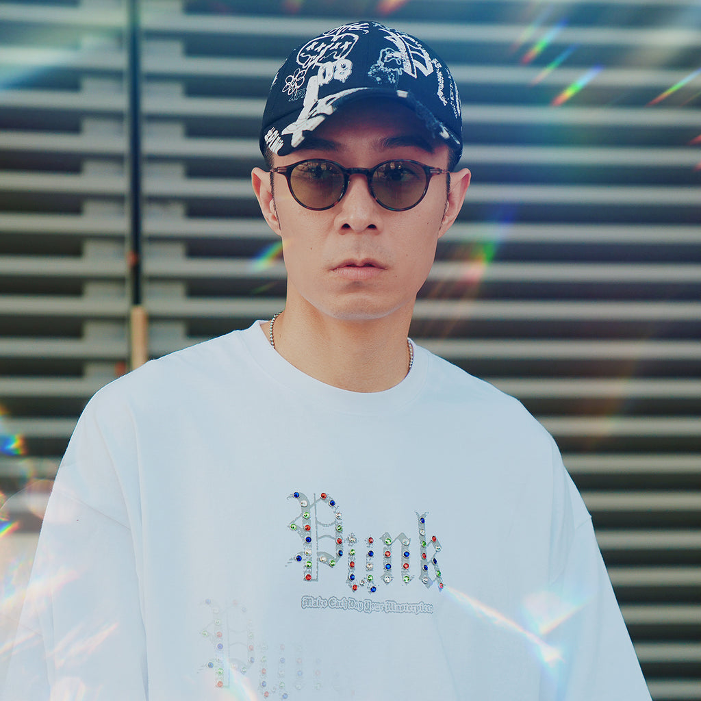 XPX PUNK WITH COLOURFUL STONES WHITE CREW NECK TEE