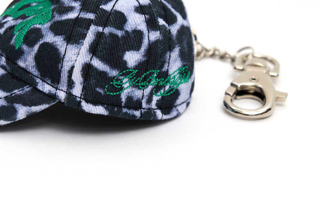 XPX LEOPARD CAP KEY HOLDER IN GREY