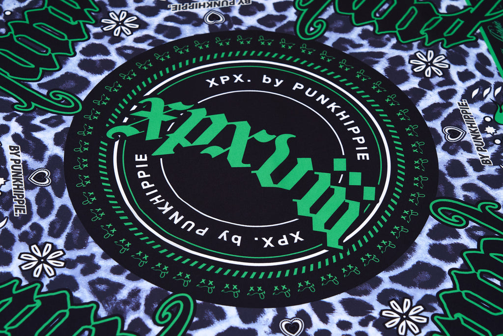 XPX GREY LEOPARD PRINT SOUVENIR SCARF