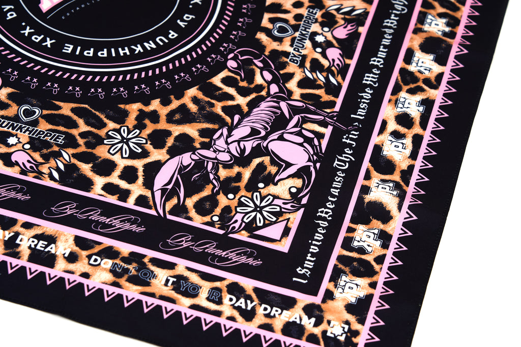 XPX BROWN LEOPARD PRINT SOUVENIR SCARF